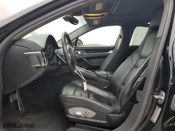 2010 Porsche Panamera S with VIN WP0AB2A71AL063114, listed as a Copart auction lot 80849764 with 127,292 mi miles and Salvage Title. Bid and sale history available at carsss.com. Image 7.