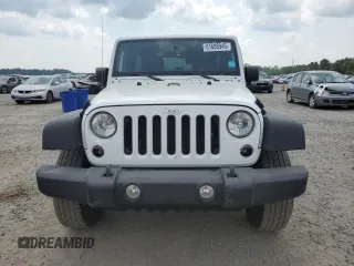 2016 Jeep Wrangler Unlimited Rubicon с VIN 1C4BJWFGXGL349057, выставлен на аукционе Copart как лот 61608945 с пробегом 118 200 миль миль и Списание • Salvage title. История ставок и продаж доступна на DreamBid. Изображение 5.
