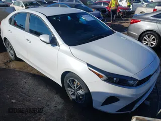 2023 Kia Forte LXS with VIN 3KPF24AD1PE621729, listed as a IAAI auction lot 41554199 with 39,640 mi miles and . Bid and sale history available at DreamBid. Image 1.