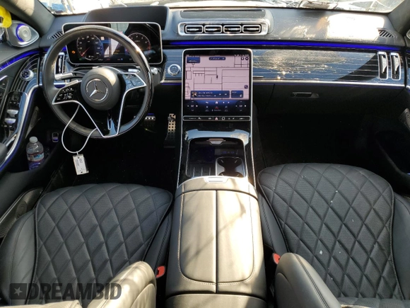 2024 Mercedes-Benz S 580 z VIN W1K6G7GB5RA265130, wystawiony jako Copart lot #82841994 z przebiegiem 7 330 mil mil oraz Szkoda całkowita • Salvage title. Historia ofert i sprzedaży dostępna na DreamBid. Obrazek 8.