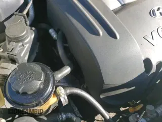 2006 Hyundai Santa Fe GLS с VIN KM8SC73D26U038446, выставлен на аукционе Copart как лот 84503654 с пробегом 181 717 миль миль и Списание • Salvage title. История ставок и продаж доступна на DreamBid. Изображение 14.