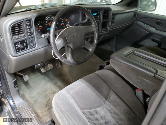 2007 Chevrolet Silverado 1500 Classic LT1 with VIN 1GCEK19Z27Z112103, listed as a Copart auction lot 82869124 with 221,425 mi miles and Salvage Title. Bid and sale history available at carsss.com. Image 8.