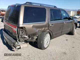 2016 Lincoln Navigator Reserve with VIN 5LMJJ2LT5GEL07236, listed as a Copart auction lot 46945745 with 25,431 mi miles and Salvage title. Bid and sale history available at DreamBid. Image 3.