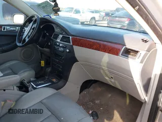 2007 Chrysler Pacifica Touring with VIN 2A8GM68X37R179098, listed as a IAAI auction lot 42753043 with 197,535 mi miles and . Bid and sale history available at DreamBid. Image 5.