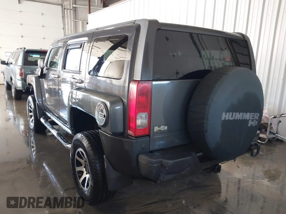 2008 Hummer H3 Luxury with VIN 5GTEN13E588170171, listed as a IAAI auction lot 41391484 with 204,241 mi miles and . Bid and sale history available at DreamBid. Image 3.