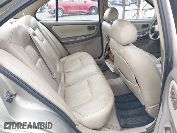 2001 Nissan Altima GXE with VIN 1N4DL01D71C151627, listed as a IAAI auction lot 41632277 with 228,944 mi miles. Bid and sale history available at carsss.com. Image 8.