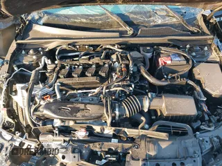 2025 Honda Civic Si z VIN 2HGFE1E56SH473441, wystawiony jako IAAI lot #41589933 z przebiegiem 493 mil mil oraz . Historia ofert i sprzedaży dostępna na DreamBid. Obrazek 10.