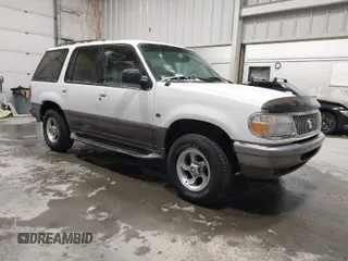 1997 Mercury Mountaineer z VIN 4M2DU55P6VUJ12255, wystawiony jako IAAI lot #41974218 z przebiegiem 174 428 mil mil oraz . Historia ofert i sprzedaży dostępna na DreamBid. Obrazek 1.