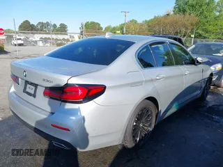 2021 BMW 5 Series 530i with VIN WBA53BH01MWX15298, listed as a IAAI auction lot 42038023 with 49,523 mi miles and . Bid and sale history available at DreamBid. Image 4.
