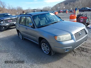 2007 Subaru Forester X w/Premium Pkg with VIN JF1SG65647H701713, listed as a IAAI auction lot 41464333 with 184,305 mi miles. Bid and sale history available at carsss.com. Image 1.