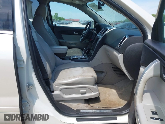 2012 GMC Acadia SLT1 with VIN 1GKKRRED4CJ240847, listed as a IAAI auction lot 42076025 with 194,534 mi miles. Bid and sale history available at carsss.com. Image 5.