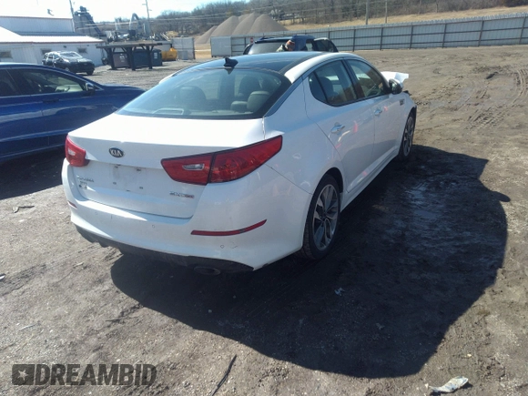 2015 Kia Optima SXL Turbo with VIN 5XXGR4A60FG378566, listed as a IAAI auction lot 41750017 with 111,850 mi miles and . Bid and sale history available at DreamBid. Image 4.