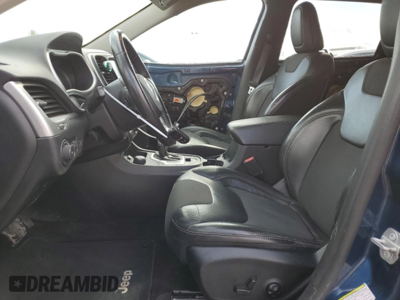 2018 Jeep Cherokee Latitude Plus z VIN 1C4PJMLXXJD549145, wystawiony jako Copart lot #53651165 z przebiegiem 128 801 mil mil oraz Szkoda całkowita • Salvage title. Historia ofert i sprzedaży dostępna na DreamBid. Obrazek 7.