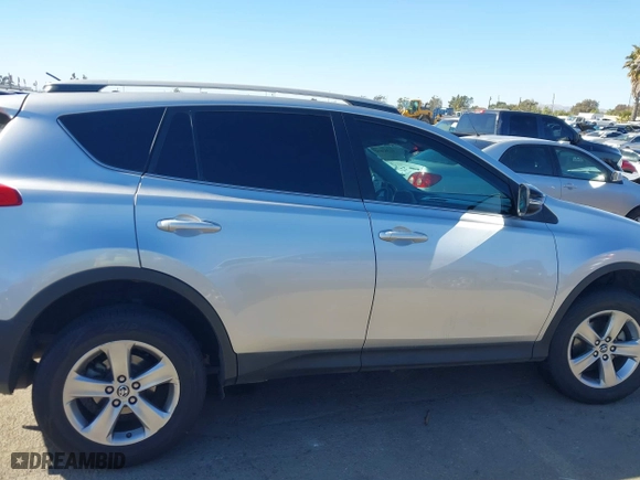 2015 Toyota RAV4 XLE with VIN 2T3WFREV1FW183060, listed as a IAAI auction lot 41383692 with 78,409 mi miles. Bid and sale history available at carsss.com. Image 13.