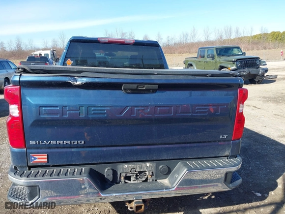 2019 Chevrolet Silverado 1500 LT with VIN 1GCRYDED2KZ262281, listed as a IAAI auction lot 41821511 with 107,341 mi miles. Bid and sale history available at carsss.com. Image 16.
