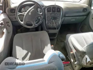 2005 Dodge Caravan SXT with VIN 2D4GP44L75R335536, listed as a Copart auction lot 60933985 with 212,231 mi miles and Salvage title. Bid and sale history available at DreamBid. Image 8.