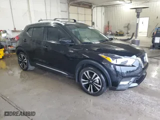 2019 Nissan Kicks S with VIN 3N1CP5CU1KL562339, listed as a Copart auction lot 52029675 with 74,497 mi miles and Salvage Title. Bid and sale history available at carsss.com. Image 4.