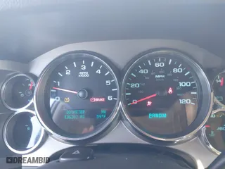 2010 Chevrolet Silverado 1500 LT with VIN 1GCSKSE35AZ261428, listed as a IAAI auction lot 41643928 with 136,282 mi miles. Bid and sale history available at carsss.com. Image 15.