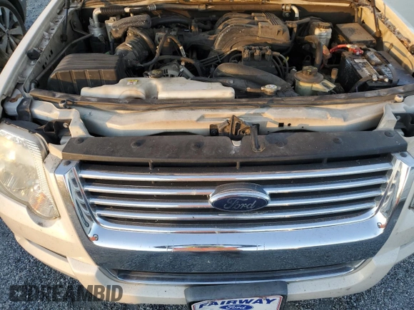 2008 Ford Explorer Limited with VIN 1FMEU65EX8UA42404, listed as a Copart auction lot 75890144 with 165,162 mi miles and Salvage title. Bid and sale history available at DreamBid. Image 12.