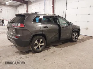 2019 Jeep Cherokee Limited z VIN 1C4PJMDX4KD133303, wystawiony jako IAAI lot #41212933 z przebiegiem 115 332 mil mil oraz . Historia ofert i sprzedaży dostępna na DreamBid. Obrazek 4.