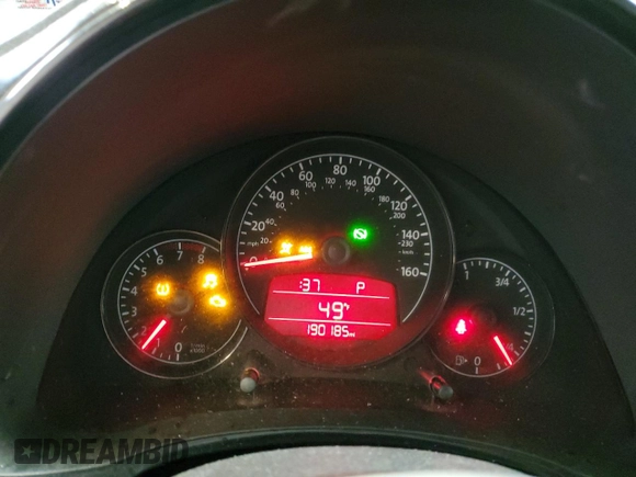 2012 Volkswagen Beetle Entry с VIN 3VWFP7AT2CM645108, выставлен на аукционе Copart как лот 57200665 с пробегом 190 185 миль миль и Списание • Salvage title. История ставок и продаж доступна на DreamBid. Изображение 9.