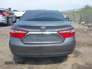 2017 Toyota Camry XLE with VIN 4T1BF1FK0HU402574, listed as a IAAI auction lot 41889015 with 155,470 mi miles. Bid and sale history available at carsss.com. Image 17.