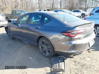 2022 Acura TLX w/A-Spec Package z VIN 19UUB6F52NA003485, wystawiony jako IAAI lot #41022891 z przebiegiem 4 mil mil oraz . Historia ofert i sprzedaży dostępna na DreamBid. Obrazek 3.