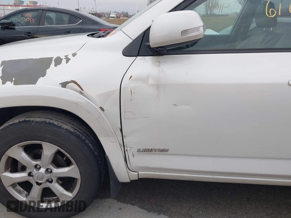 2010 Toyota RAV4 Limited z VIN 2T3YF4DV6AW017087, wystawiony jako IAAI lot #41546168 z przebiegiem 249 218 mil mil oraz . Historia ofert i sprzedaży dostępna na DreamBid. Obrazek 21.