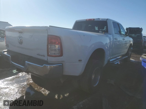 2021 Ram 3500 Big Horn with VIN 3C63RRHL6MG565416, listed as a Copart auction lot 41762375 with 143,562 mi miles and Salvage Title. Bid and sale history available at carsss.com. Image 3.