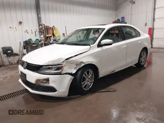 2011 Volkswagen Jetta SE z VIN 3VWDZ7AJ9BM323290, wystawiony jako IAAI lot #41877681 z przebiegiem 115 307 mil mil oraz . Historia ofert i sprzedaży dostępna na DreamBid. Obrazek 18.