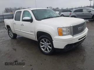 2013 GMC Sierra 1500 Denali with VIN 3GTP2XE27DG113067, listed as a IAAI auction lot 41153333 with 249,504 mi miles and . Bid and sale history available at DreamBid. Image 1.