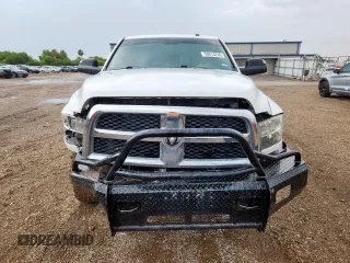 2013 Ram 2500 Tradesman z VIN 3C6UR5CL3DG558069, wystawiony jako Copart lot #58014745 z przebiegiem 257 287 mil mil oraz Szkoda całkowita • Salvage title. Historia ofert i sprzedaży dostępna na DreamBid. Obrazek 5.