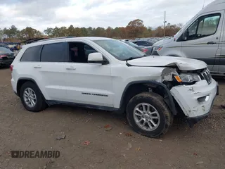 2020 Jeep Grand Cherokee Altitude z VIN 1C4RJFAGXLC433962, wystawiony jako IAAI lot #40721842 z przebiegiem 73 528 mil mil oraz . Historia ofert i sprzedaży dostępna na DreamBid. Obrazek 13.