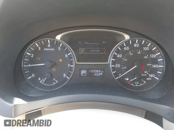 2015 Nissan Altima SV with VIN 1N4AL3AP3FC271656, listed as a IAAI auction lot 42085240 with 172,065 mi miles and . Bid and sale history available at DreamBid. Image 7.