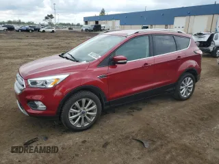 2018 Ford Escape Titanium z VIN 1FMCU9J97JUB87567, wystawiony jako Copart lot #66313395 z przebiegiem 39 592 mil mil oraz Czysty tytuł • Clean title. Historia ofert i sprzedaży dostępna na DreamBid. Obrazek 1.