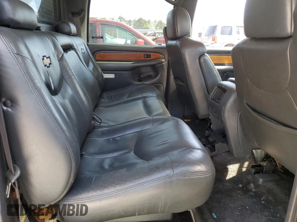 2002 Chevrolet Avalanche z VIN 3GNEC13TX2G136330, wystawiony jako Copart lot #50176365 z przebiegiem 274 177 mil mil oraz Szkody całkowita. Historia ofert i sprzedaży dostępna na DreamBid. Obrazek 10.