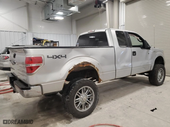2014 Ford F-150 XL with VIN 1FTFX1EF4EFB21157, listed as a Copart auction lot 47381485 with 155,256 mi miles and Clean Title. Bid and sale history available at carsss.com. Image 3.