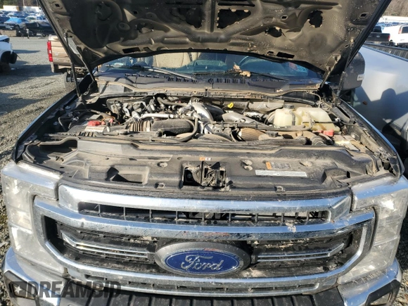 2022 Ford F-250 XL with VIN 1FT8W2BT8NEF20073, listed as a Copart auction lot 88483055 with 66,722 mi miles and Salvage title. Bid and sale history available at DreamBid. Image 12.