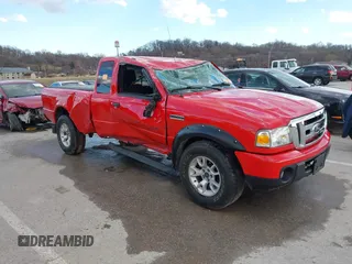 2011 Ford Ranger XLT z VIN 1FTLR4FE5BPA76515, wystawiony jako IAAI lot #41742860 z przebiegiem 44 157 mil mil oraz . Historia ofert i sprzedaży dostępna na DreamBid. Obrazek 1.