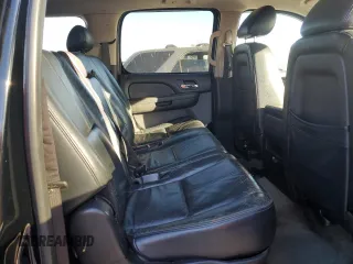 2008 Chevrolet Suburban LTZ with VIN 3GNFC16JX8G185311, listed as a Copart auction lot 87846365 with 389,765 mi miles and Salvage title. Bid and sale history available at DreamBid. Image 11.