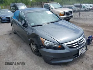 2011 Honda Accord LX z VIN 1HGCP2F30BA147858, wystawiony jako IAAI lot #42648943 z przebiegiem 88 369 mil mil oraz . Historia ofert i sprzedaży dostępna na DreamBid. Obrazek 1.