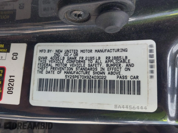 2009 Pontiac Vibe 1SB with VIN 5Y2SP670X9Z403022, listed as a IAAI auction lot 41878203 with Not Provided miles and . Bid and sale history available at DreamBid. Image 9.