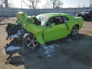 2015 Dodge Challenger R/T with VIN 2C3CDZAT3FH715300, listed as a Copart auction lot 42839294 with 120,821 mi miles and Salvage title. Bid and sale history available at DreamBid. Image 1.