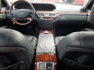 2012 Mercedes-Benz S 550 z VIN WDDNG9EB5CA435357, wystawiony jako Copart lot #49278995 z przebiegiem 91 672 mil mil oraz Szkoda całkowita • Salvage title. Historia ofert i sprzedaży dostępna na DreamBid. Obrazek 8.