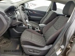 2017 Nissan Rogue SV z VIN JN1BJ1CP2HW027992, wystawiony jako Copart lot #53279025 z przebiegiem 110 370 mil mil oraz Szkoda całkowita • Salvage title. Historia ofert i sprzedaży dostępna na DreamBid. Obrazek 7.