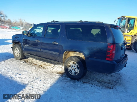 2008 Chevrolet Suburban Commercial with VIN 1GNFK16318J207263, listed as a IAAI auction lot 41246619 with 247,454 mi miles. Bid and sale history available at carsss.com. Image 3.
