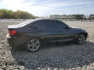 2013 BMW 3 Series 328i xDrive with VIN WBA3B5G5XDNS01335, listed as a Copart auction lot 54147535 with 138,505 mi miles and Salvage title. Bid and sale history available at DreamBid. Image 3.