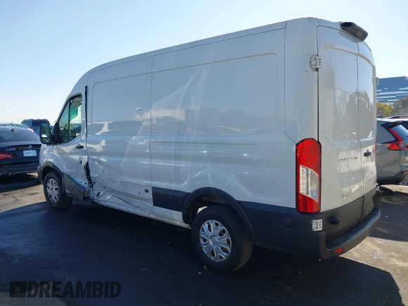 2018 Ford Transit with VIN 1FTBW2CG8JKB46535, listed as a IAAI auction lot 41279395 with 82,301 mi miles and . Bid and sale history available at DreamBid. Image 3.