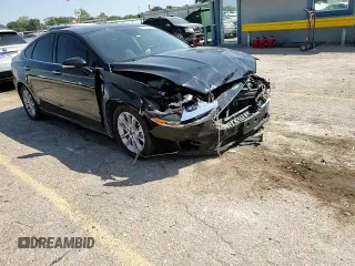 2020 Ford Fusion Hybrid SEL with VIN 3FA6P0MU4LR215829, listed as a Copart auction lot 70914934 with 0 mi miles and Salvage Title. Bid and sale history available at carsss.com. Image 11.