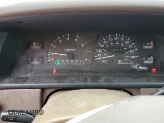 1996 Toyota T100 DX z VIN JT4TN12D9T0019400, wystawiony jako Copart lot #61257125 z przebiegiem 248 396 mil mil oraz Czysty tytuł • Clean title. Historia ofert i sprzedaży dostępna na DreamBid. Obrazek 9.